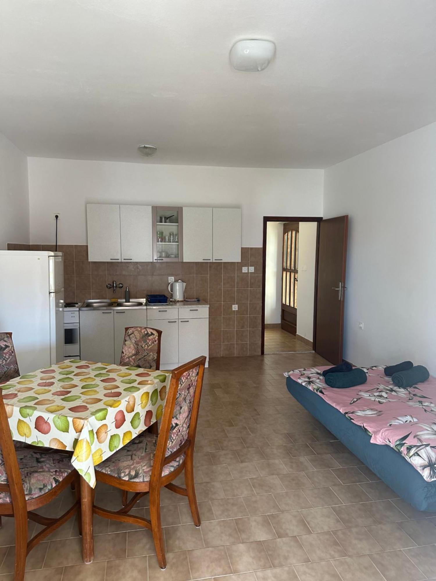 Apartmani Marko Novalja Eksteriør billede